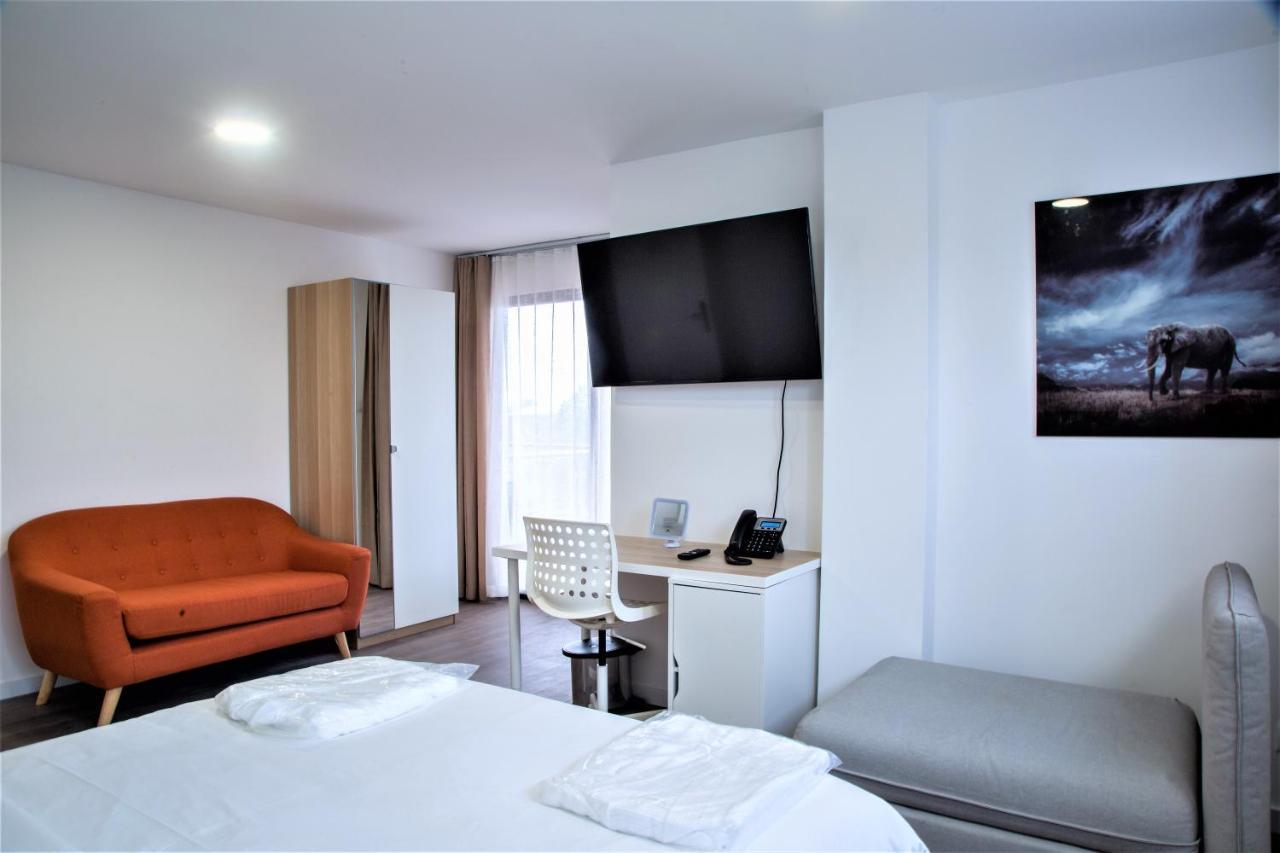 Wdc Aparthotel - Buea Zewnętrze zdjęcie