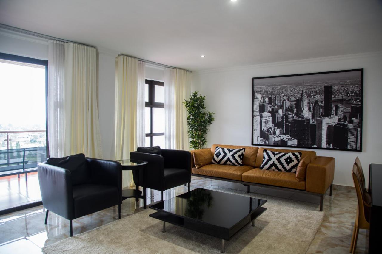 Wdc Aparthotel - Buea Zewnętrze zdjęcie