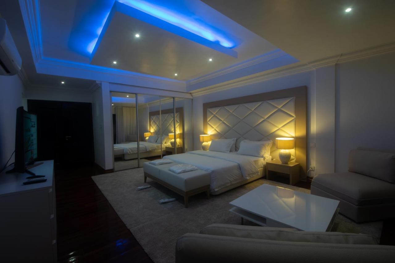 Wdc Aparthotel - Buea Zewnętrze zdjęcie