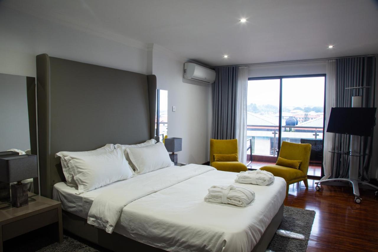 Wdc Aparthotel - Buea Zewnętrze zdjęcie